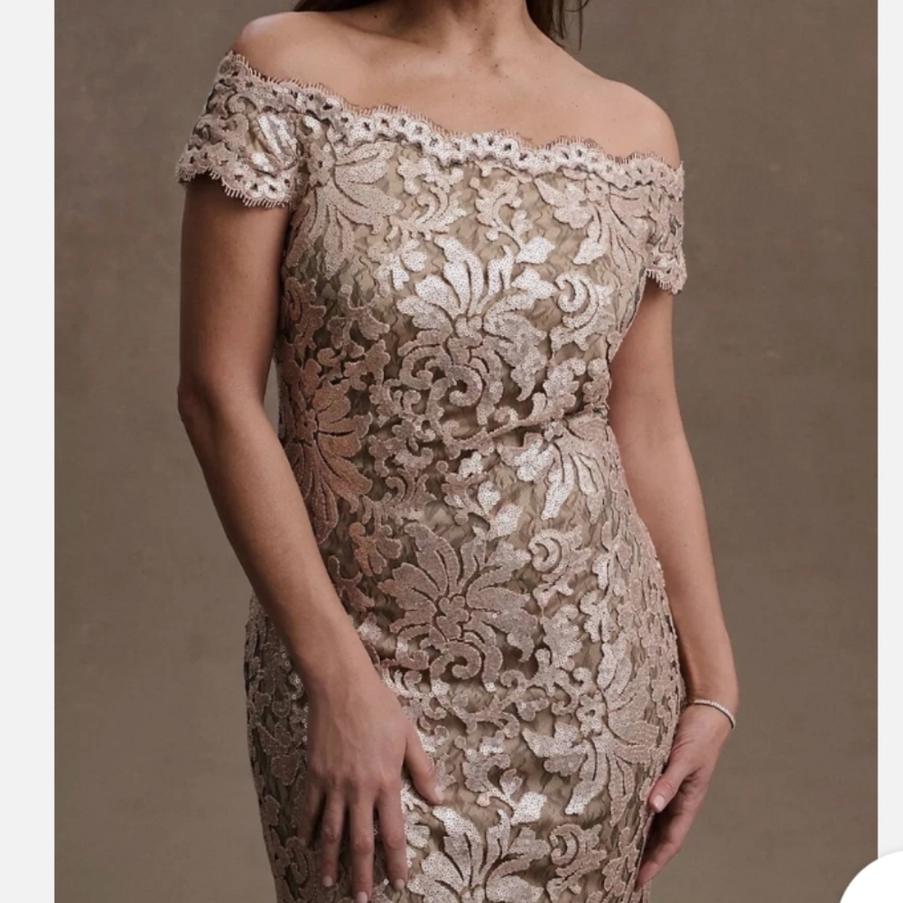 NWT Tadashi Shoji Metallic Lace Off-Shoulder Dress SZ 8 - Picture 3 of 9